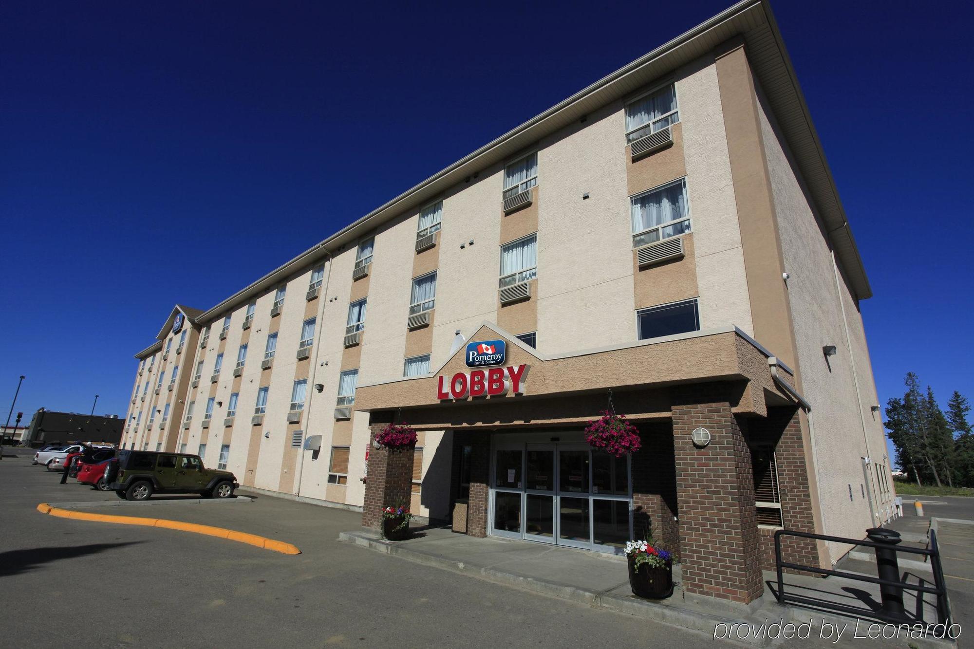 Pomeroy Inn & Suites Fort St. John Exterior foto